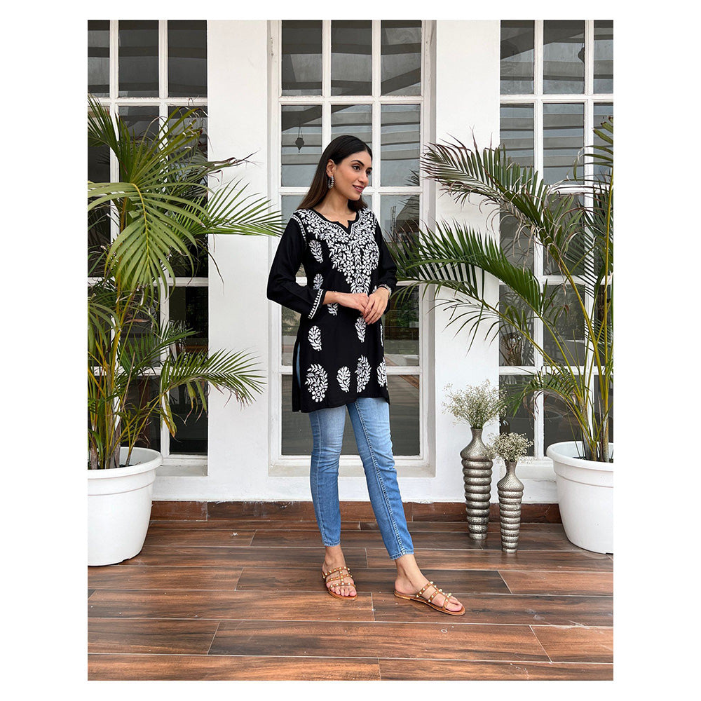 House of Chikankari Hamna Chikankari Black Rayon Straight Short Kurta