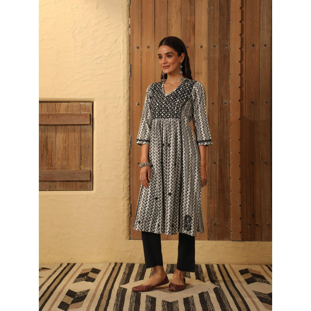 House of Chikankari Black Cotton Printed Women's Long Kurta
