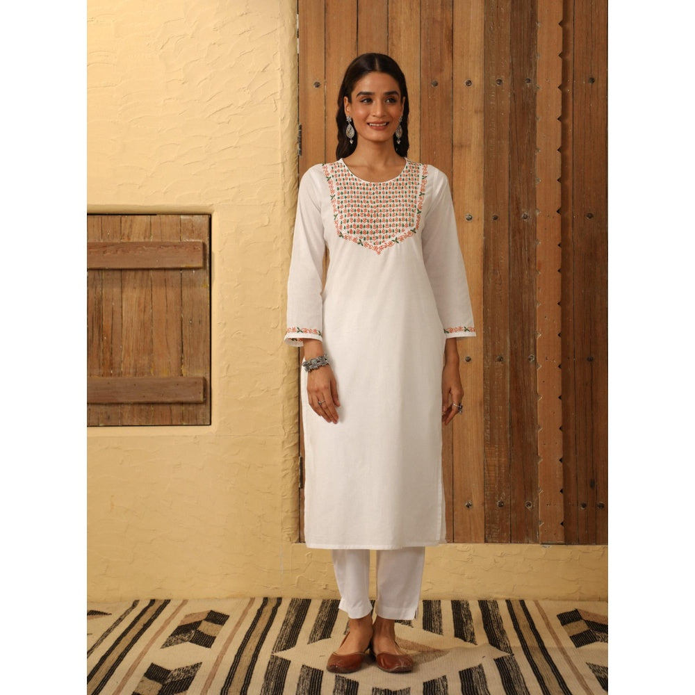 House of Chikankari White Cotton Women's Long Kurta