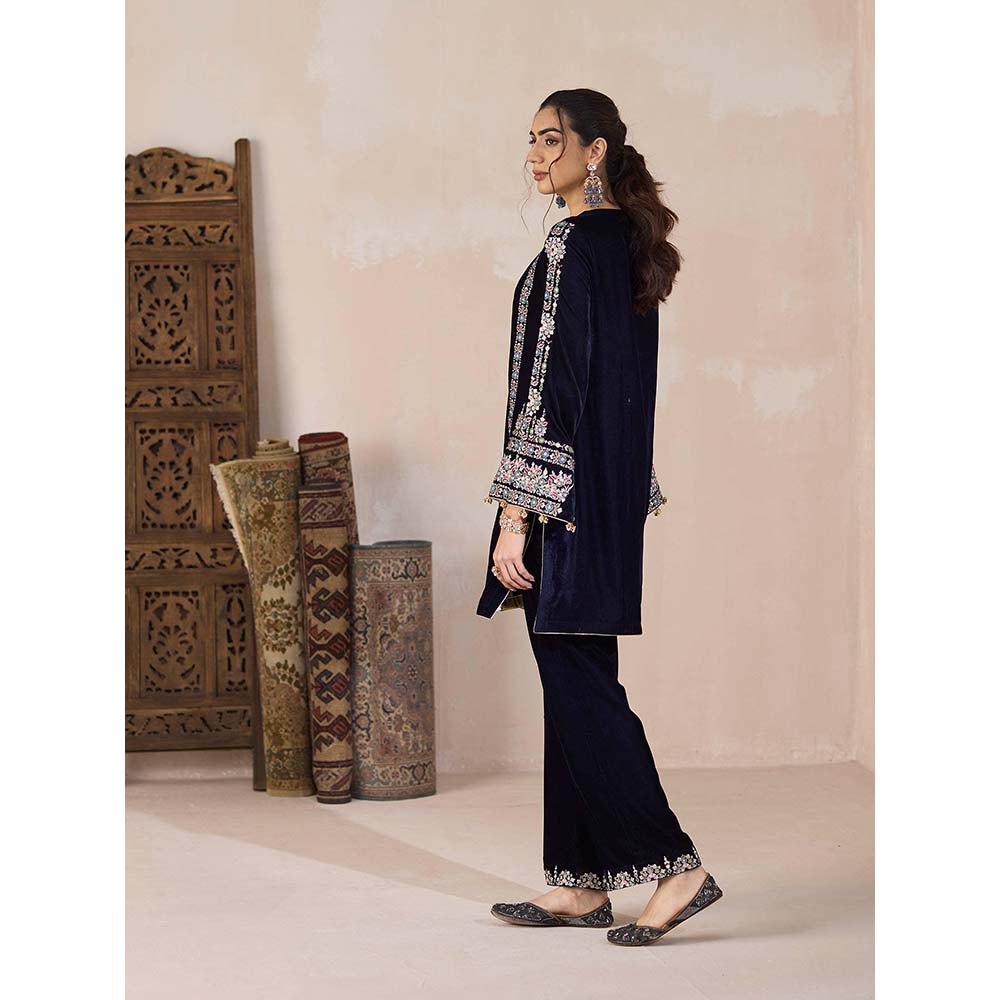 Inej Navy Blue Kashmiri Kurti with Pant (Set of 2)