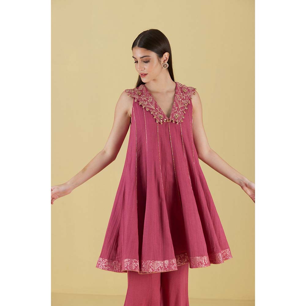 Inej Short Kali Pearly Pink Kurta with Sharara (Set of 2)