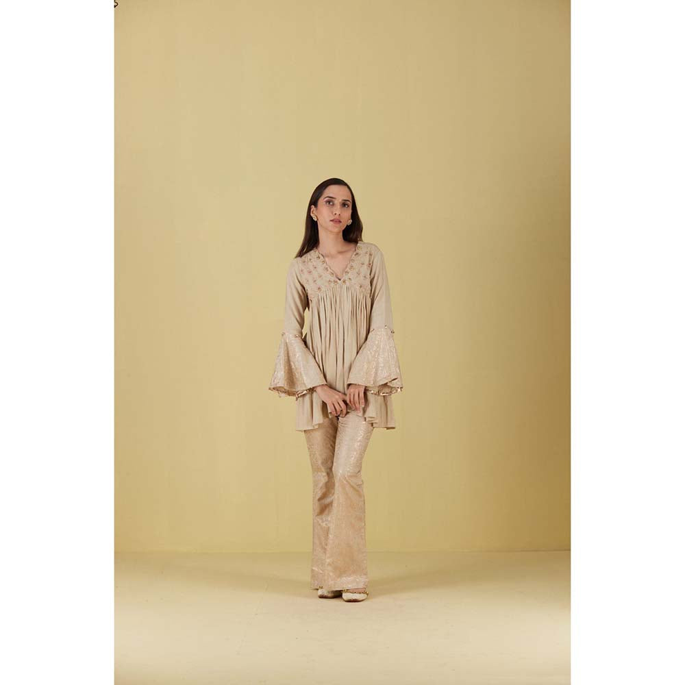 Inej Kurta Yok Beige with Pant (Set of 2)