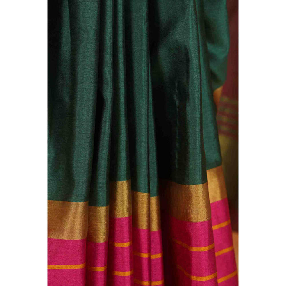 Isadora Life Womens Printed Stripes Green Pre-Draped Saree With Unstitched Blouse