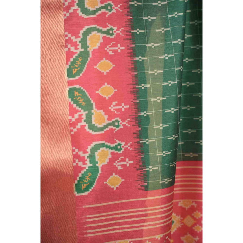 Isadora Life Womens Printed Green Pre-Draped Saree With Unstitched Blouse