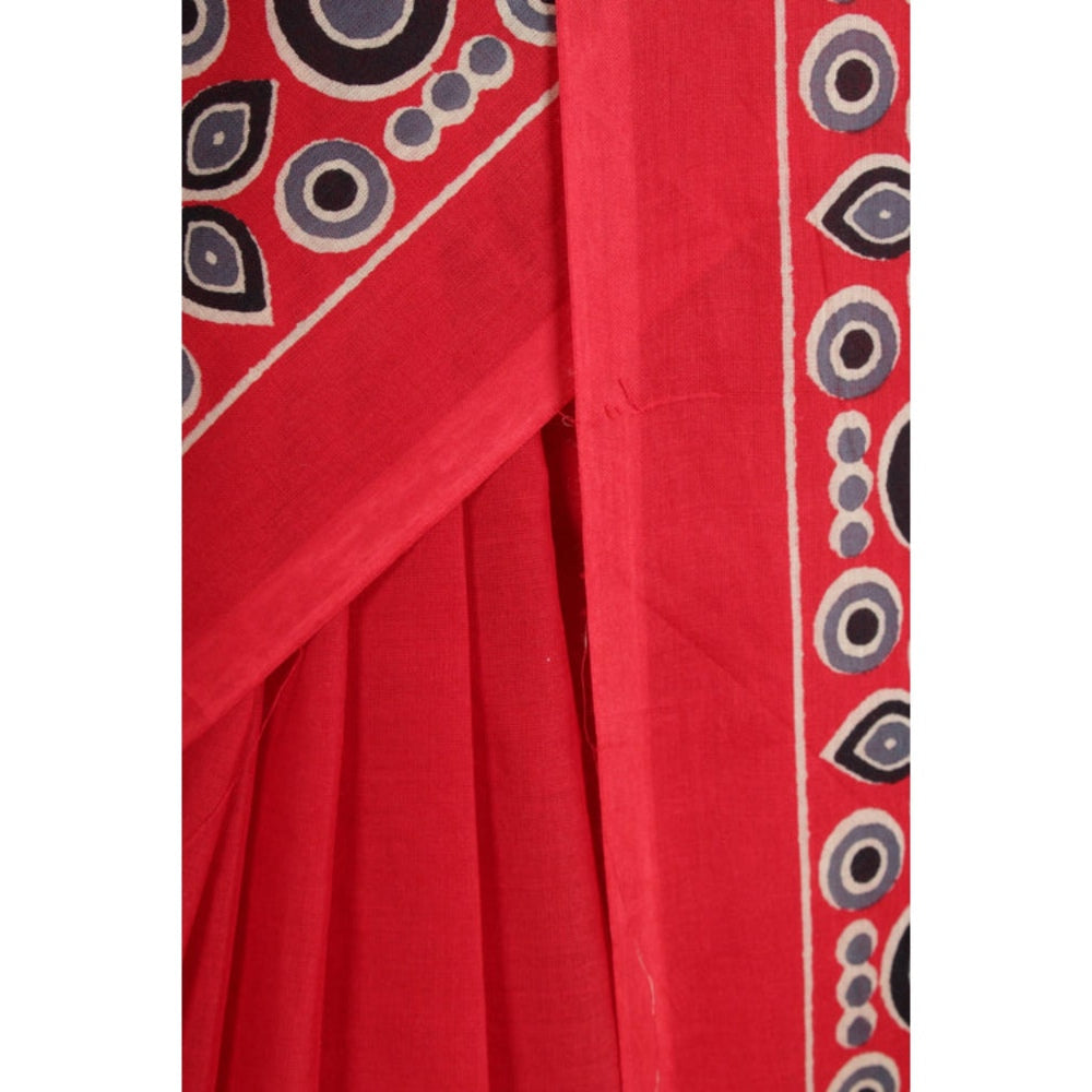 Isadora Life Womens Printed Red Pre-Draped Saree With Unstitched Blouse