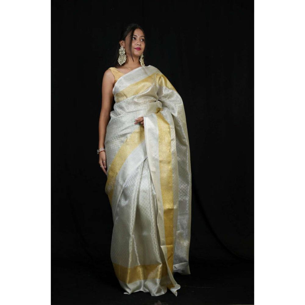 Isadora Life Womens Woven Zari Off White Pre-Draped Saree with Unstitched Blouse