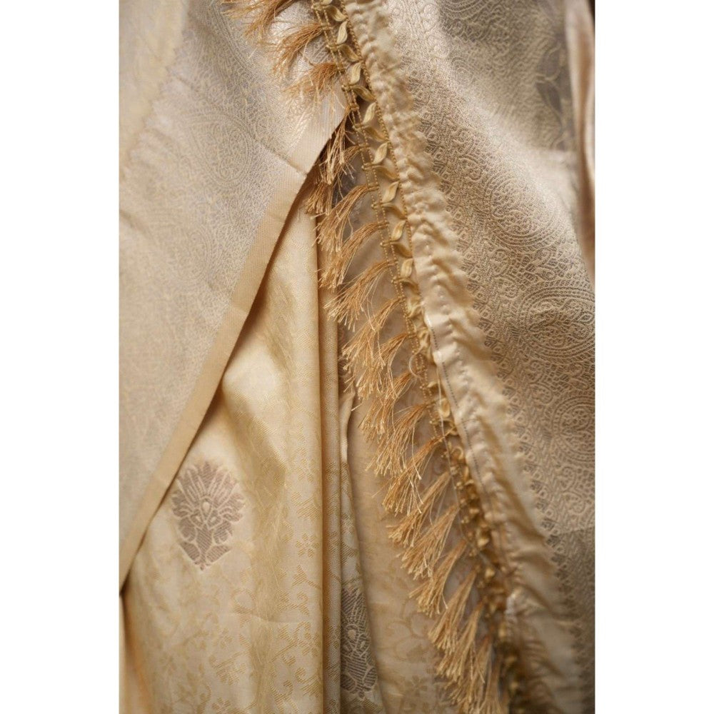 Isadora Life Womens Woven Zari Beige Pre-Draped Saree with Unstitched Blouse