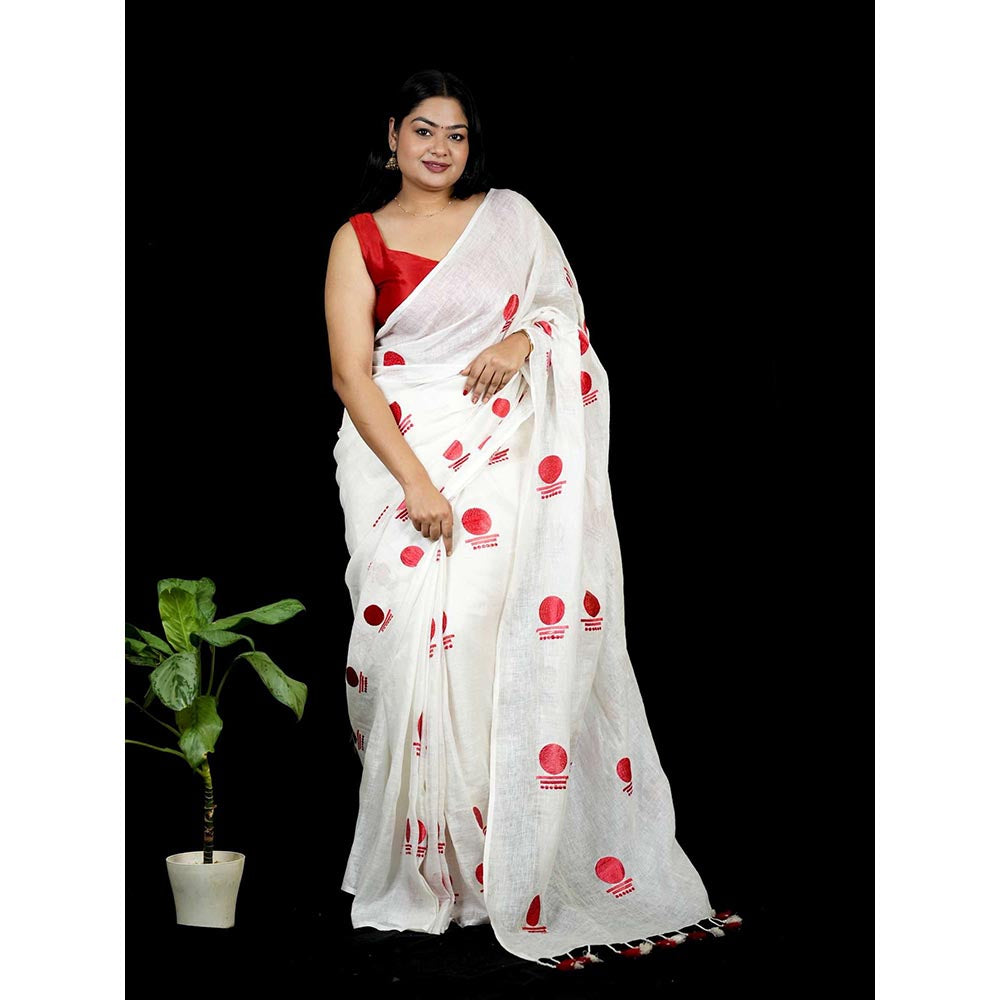 Isadora Life White Geometric Pre-Draped Saree with Unstitched Blouse