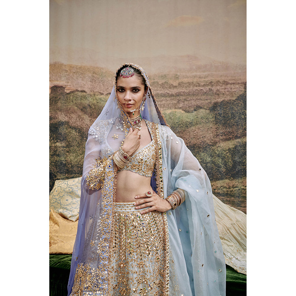 ITRH Khwab Sitara Lehenga and Veil (Set of 4)