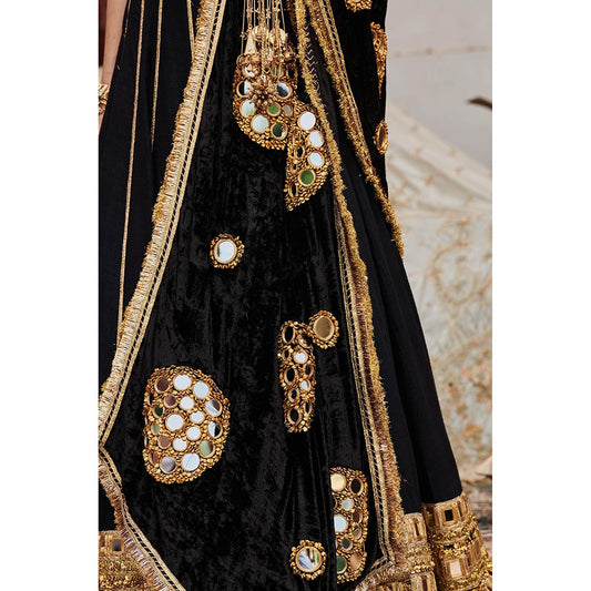ITRH Black Sheesh Shyama Lehenga with Blouse and Dupatta (Set of 3)