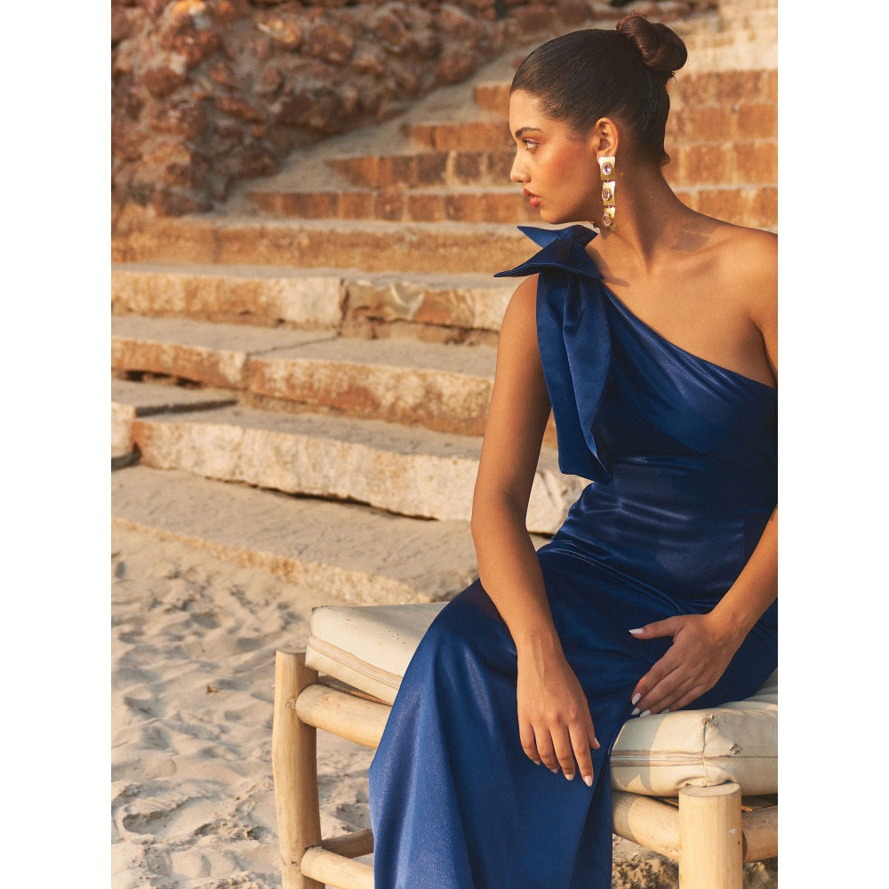 Ivory Rose Blue Sea Of Satin Gown