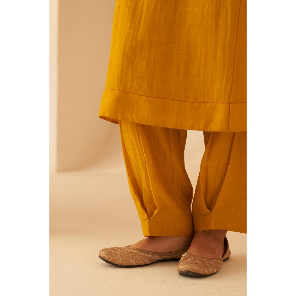 Janki India Mustard Chanderi Bullion Knot Embroidery Kurta with Pant and Dupatta (Set of 3)