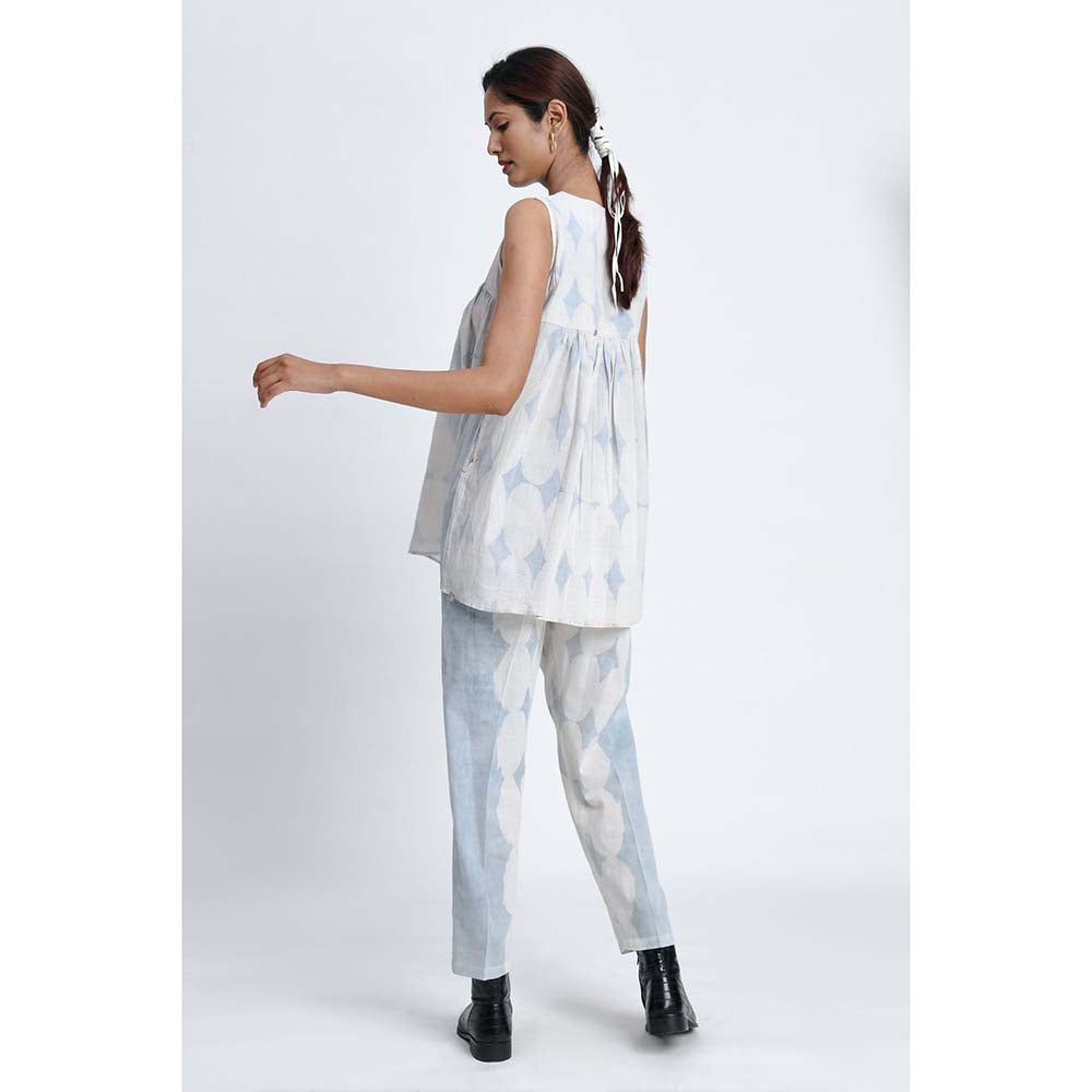 JAYATI GOENKA Sky Easy Co-Ord (Set of 2)