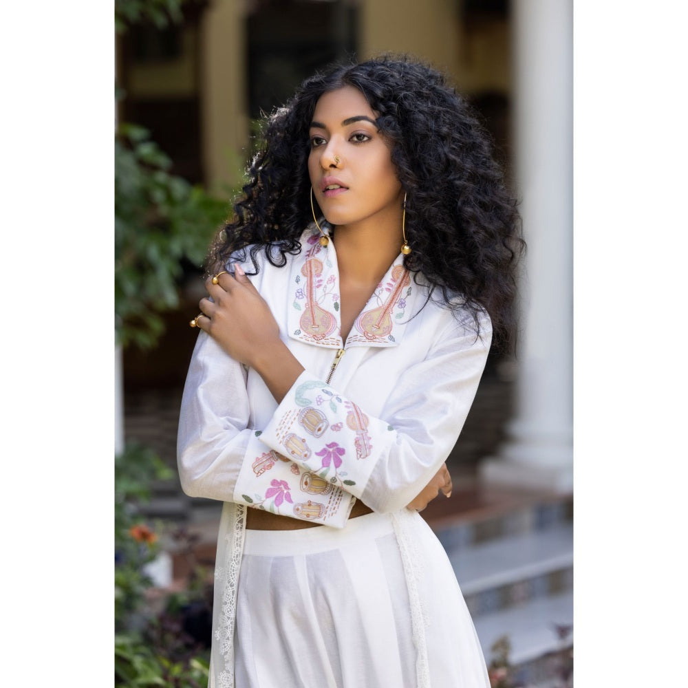 Kahani Lush White Solid Co-Ord (Set of 2)