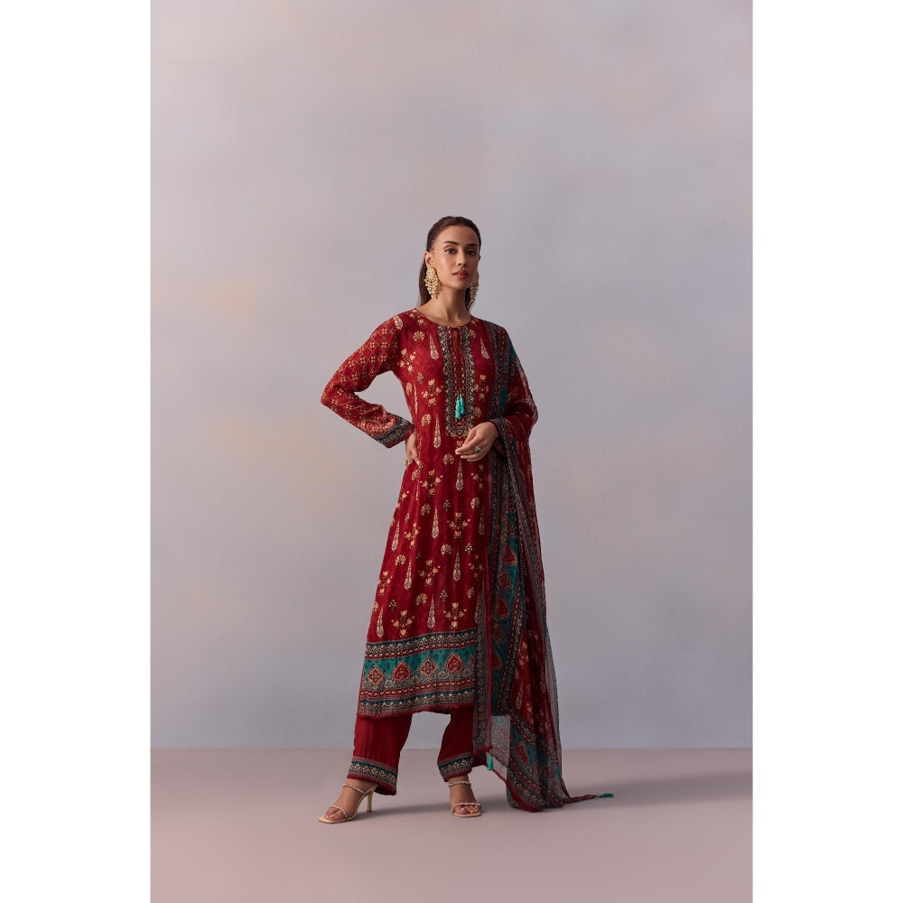 KALISTA Reham Maroon Printed Tassels Kurta with Pant and Dupatta (Set of 3)