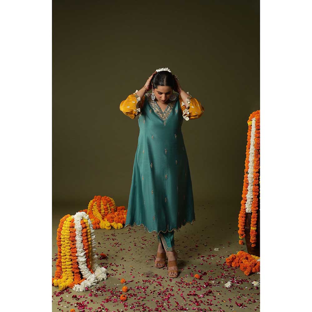 Arpita Sulakshana Green Firozi Hand Painted Kurta with Pant and Dupatta (Set of 3)