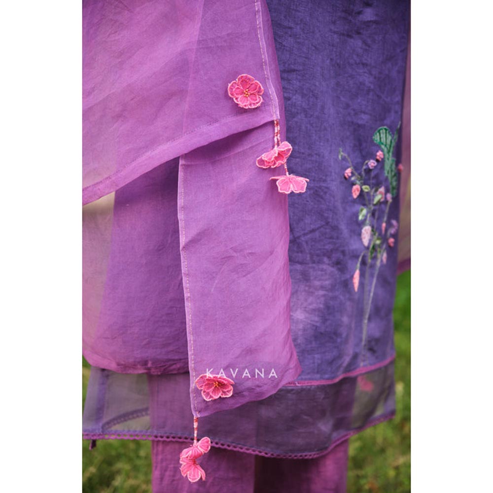KAVANA Women Embroidered Purple Angoori Kurta with Pant