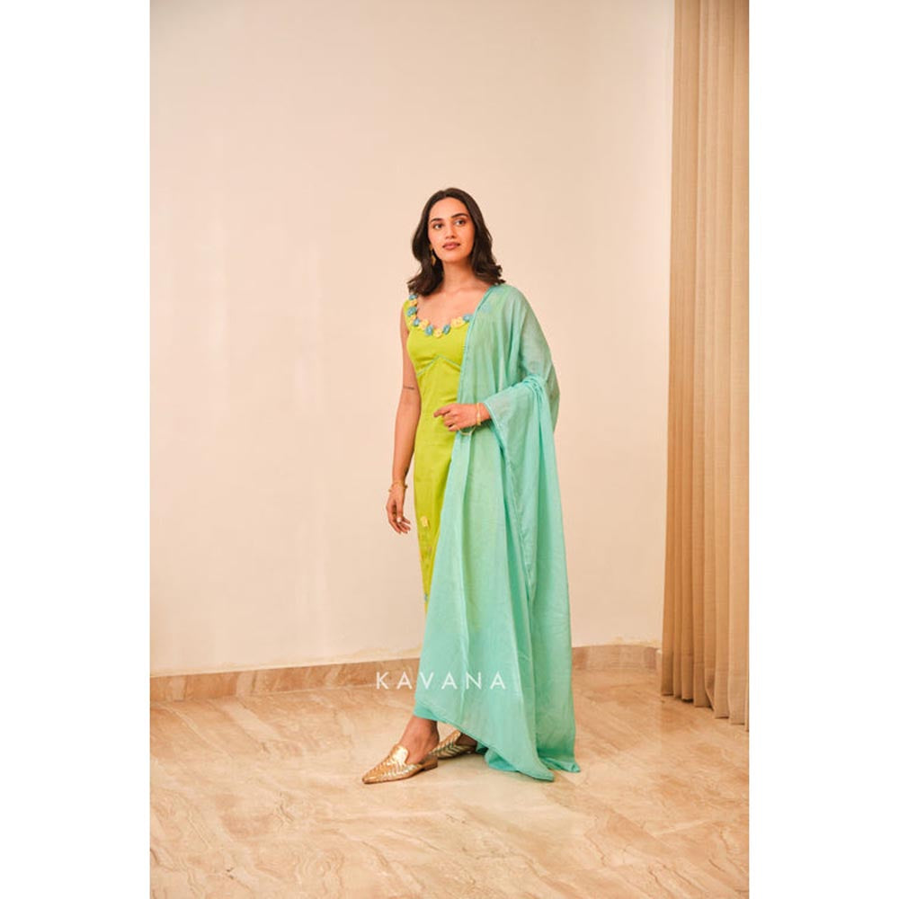 KAVANA Women Embroidered Green Satrangi Kurta with Pant