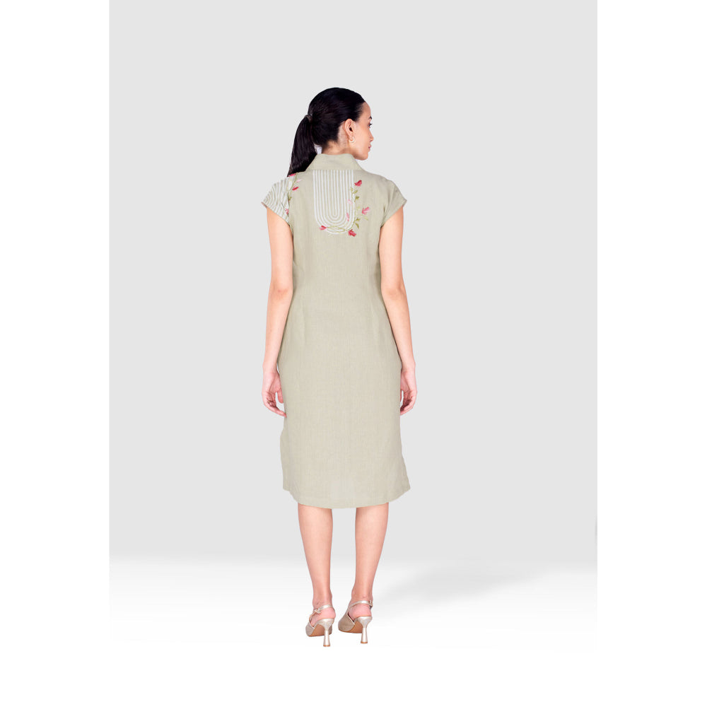 Kaveri Green Arch Maze Midi Dress
