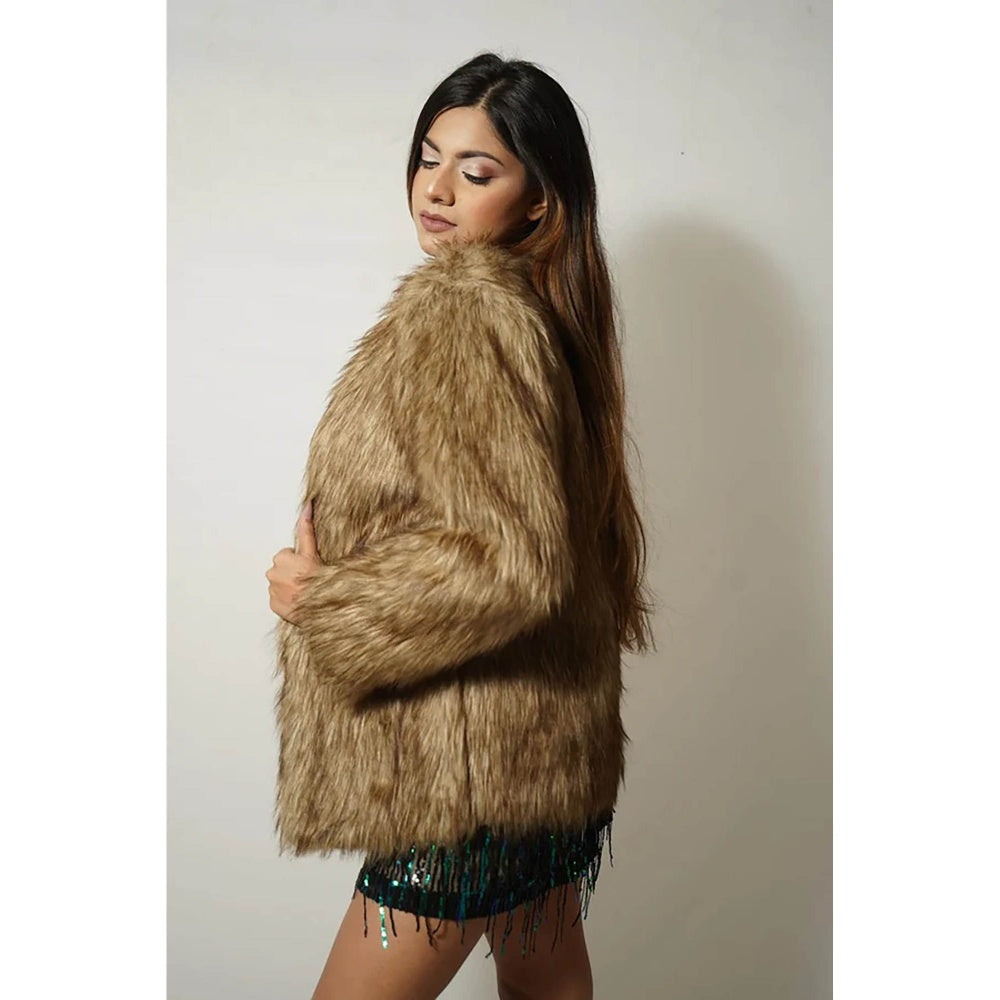 Kayjay by Kritika Jain In The Woods Furr Coat