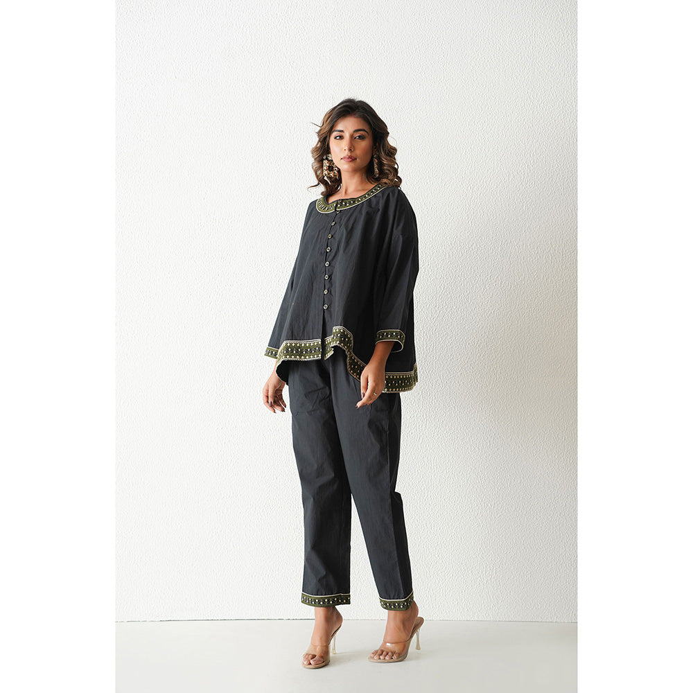 Keva Clothing Woo Woo Co-Ord - Black (Set of 2)