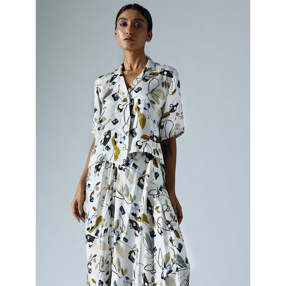 Klad Vivid White Printed Cropped Shirt with Draped Skirt (Set of 2)