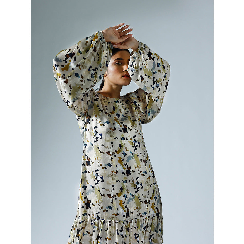 Klad Pixelated Grey Round Neck Shift Dress