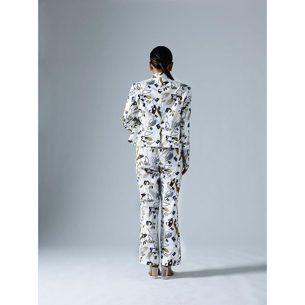 Klad Vivid White Cropped Printed Blazer