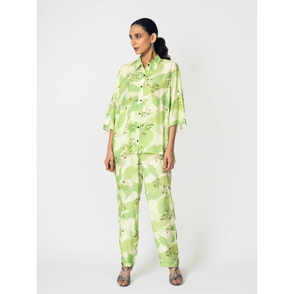 Klad Dots Lime Green Printed Collar Neck Shirt