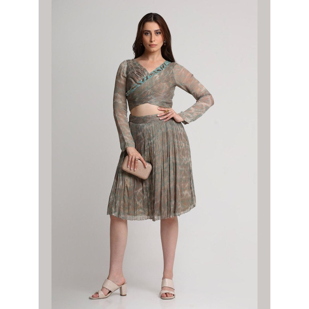 KOSWI Pearl Mouse Grey Abstract Print Overlap Crop Top