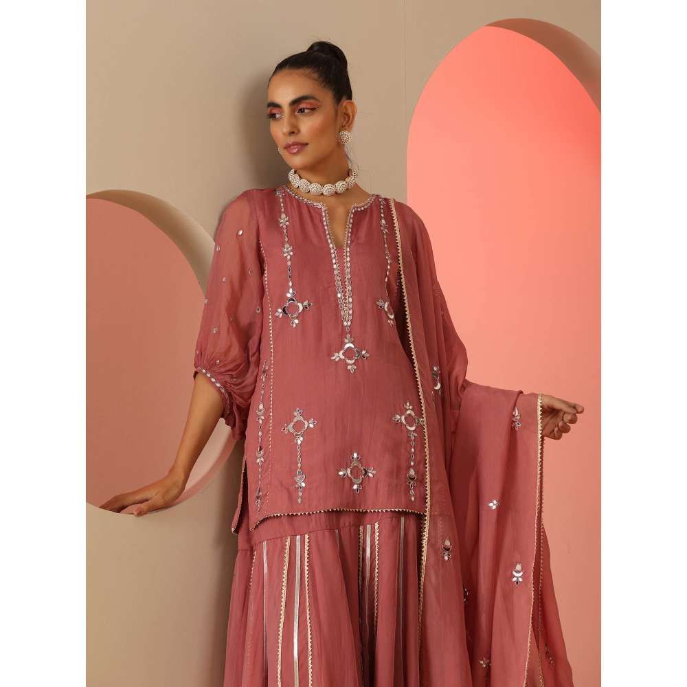 Kudi Pataka Designs Sumedha Pink Kurta With Skirt & Dupatta (Set of 3)