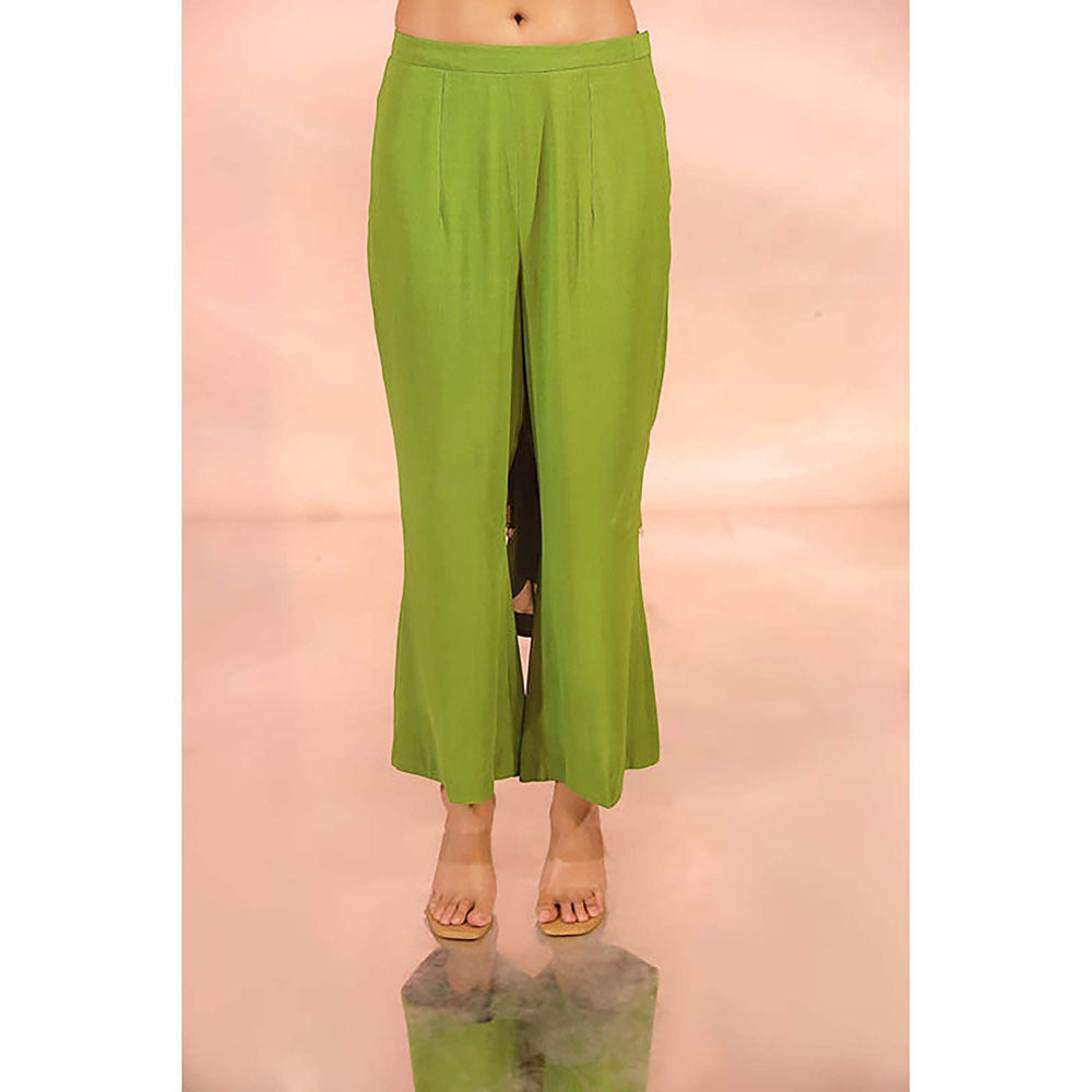 Kudi Pataka Designs Pooja Kurta with Pant and Dupatta