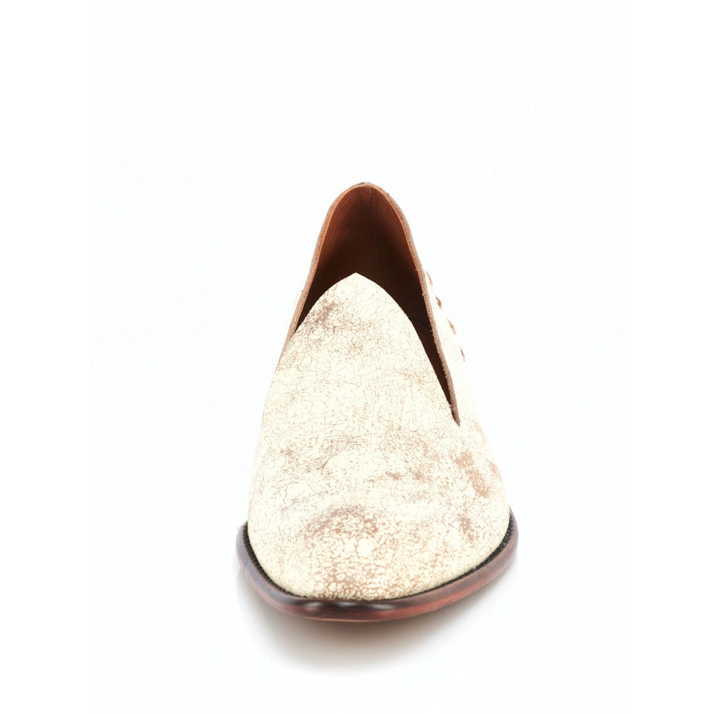 Kavith Sainaani White Distressed Juttis