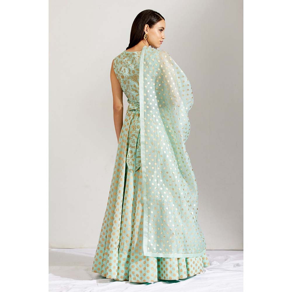 Label Earthen Women Green Floral Lehenga with Choli & Dupatta (Set of 3)