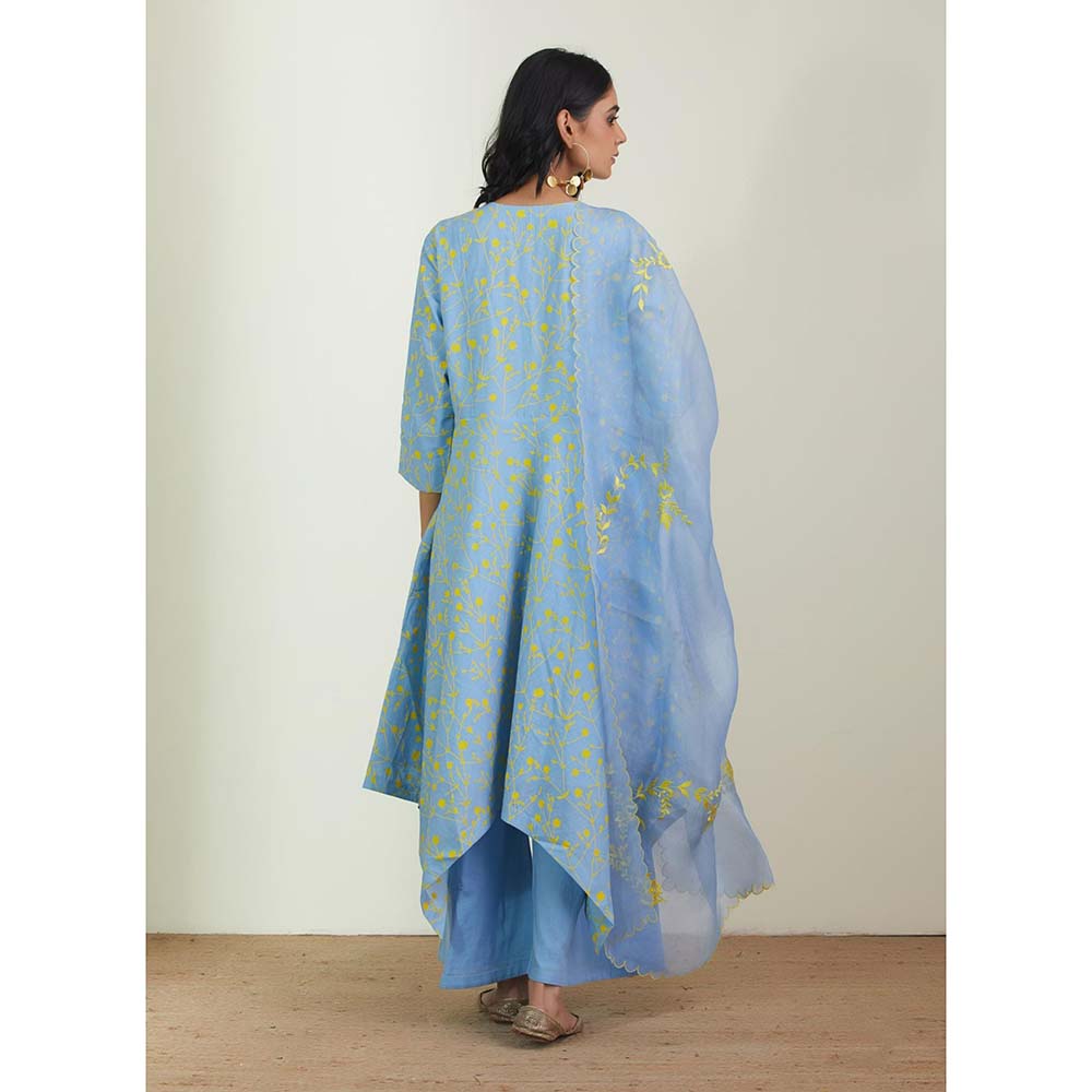 Label Earthen Women Blue Floral Kurta with Palazzo & Dupatta (Set of 3)