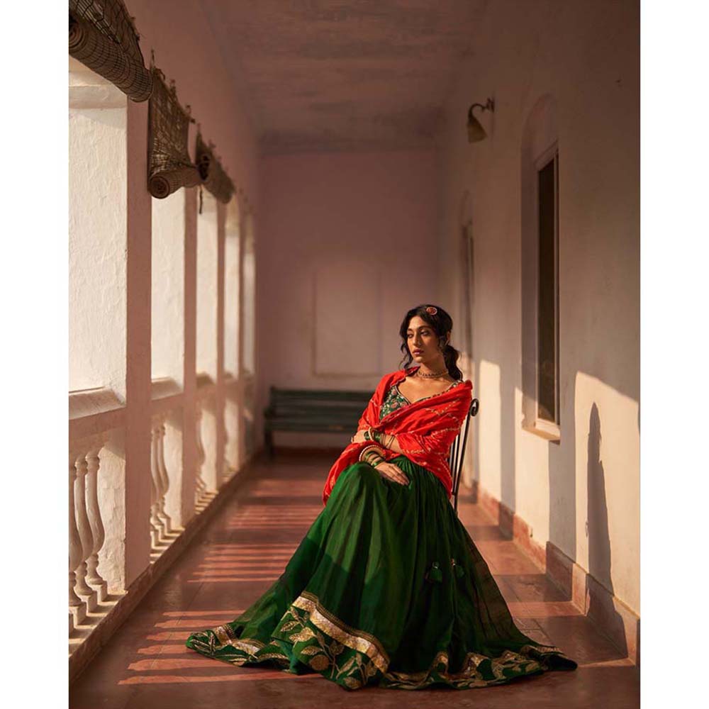 Label Earthen Rani Bahar Reshmi Lehenga Blouse with Hand Embroidered Dupatta (Set of 3)