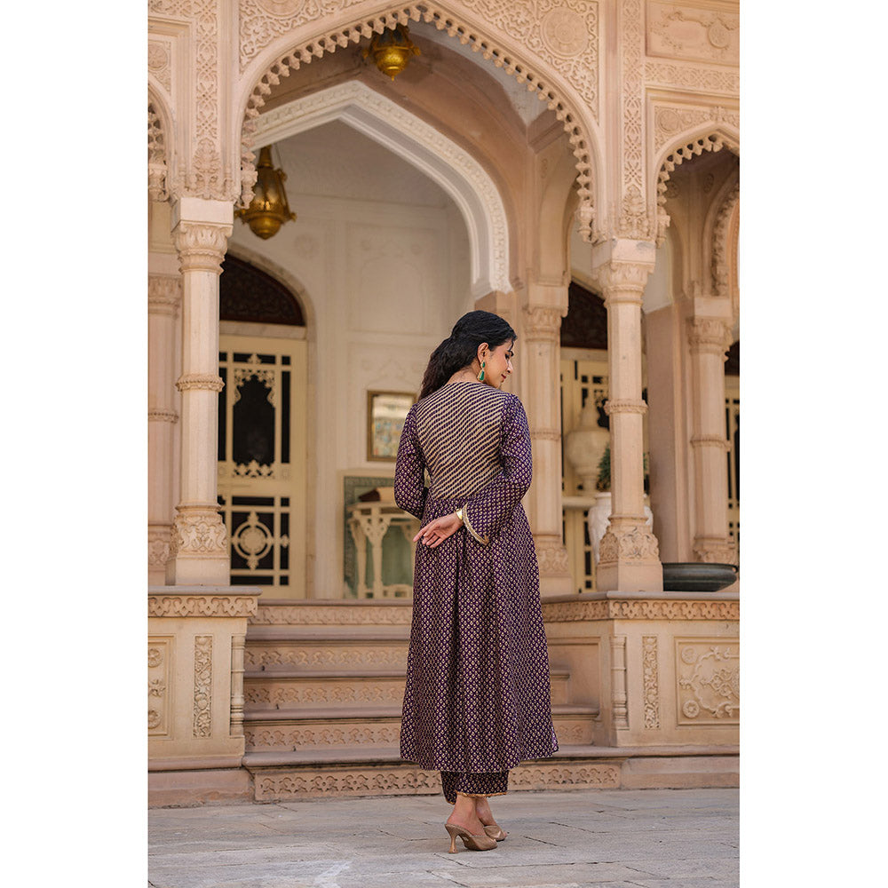 Label Niti Bothra Purple Riwayat Printed Embroidered Kurta with Pant and Dupatta (Set of 3)