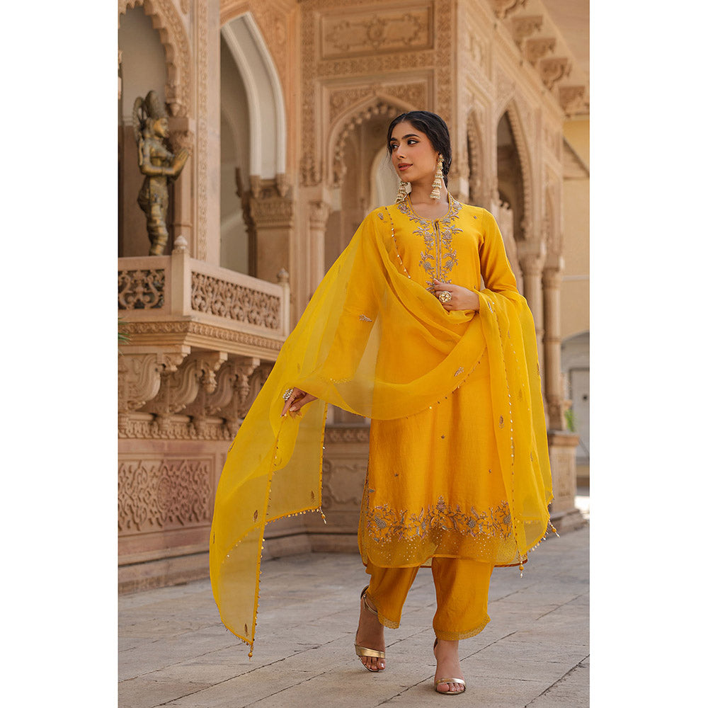 Label Niti Bothra Yellow Riwayat Heavy Embroidered Kurta with Pant and Dupatta (Set of 3)