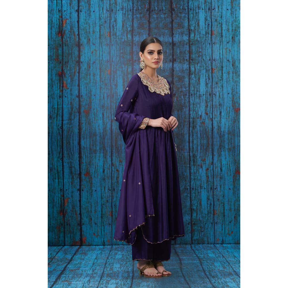 Label Niti Bothra Purple Tikki And Pearl Choker Neck Kurta With Palazzo And Dupatta