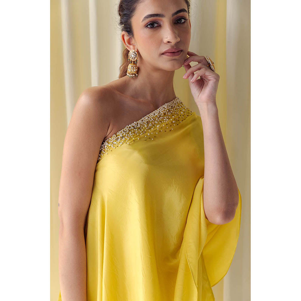 LABEL NAARITI Zurain Yellow Top with Sharara (Set of 2)