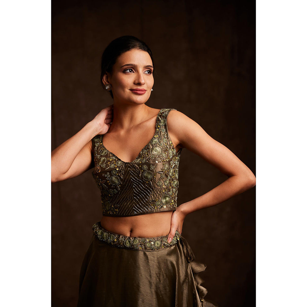 Label Gayatri Bishnoi Molten Green Lehenga with Blouse and Dupatta (Set of 3)