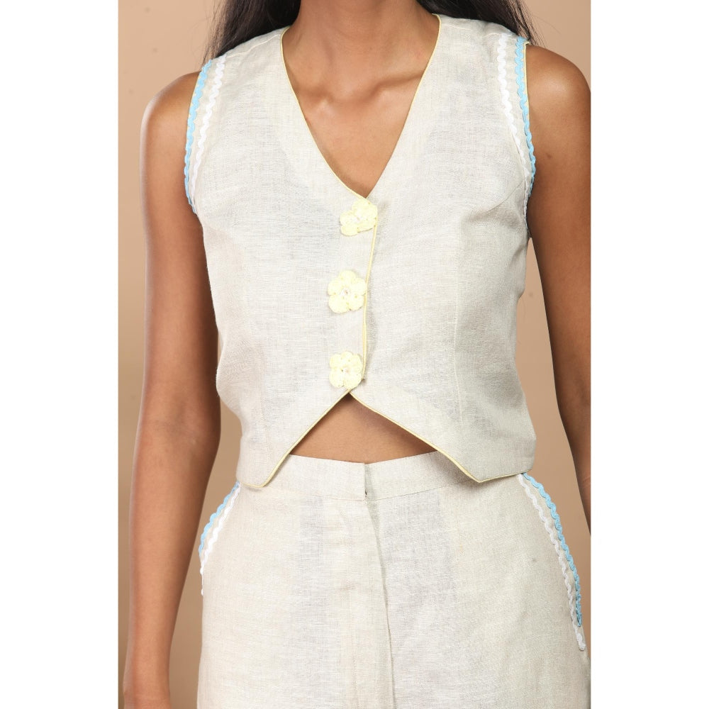 LABEL NIYAMI Off White Co-Ord Set