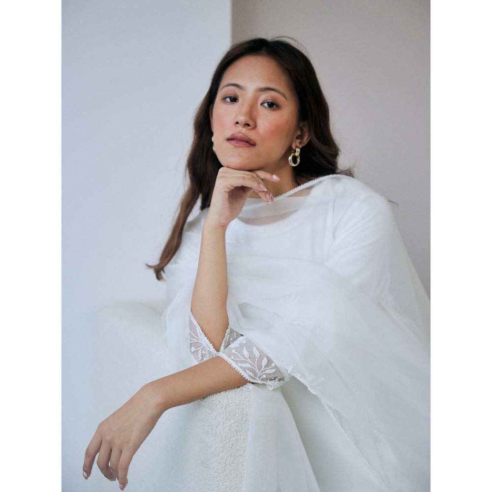 Lavanya Ahuja Cloud White Kurta and Pant with Dupatta (Set of 3)