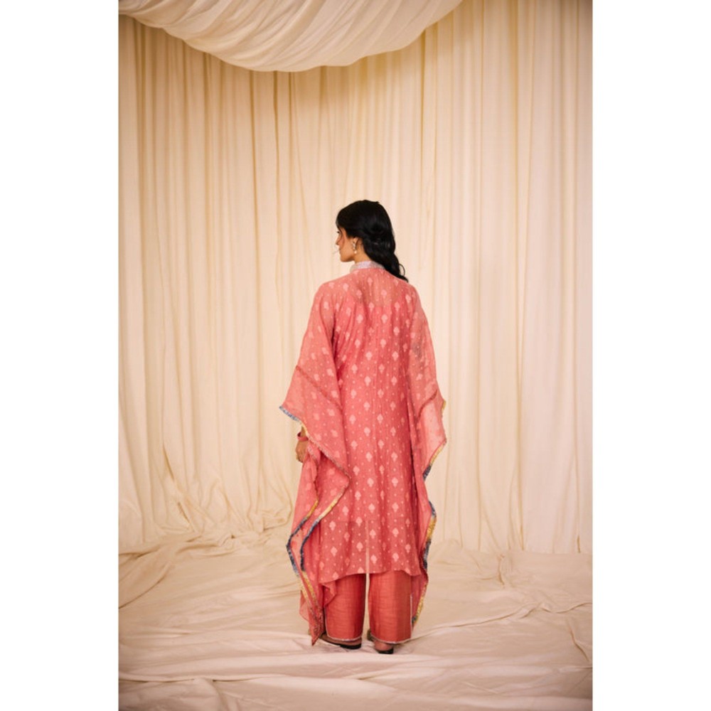 Leela by A Pink Separate Inner And Side Slit Kaftan With Pant And Inner