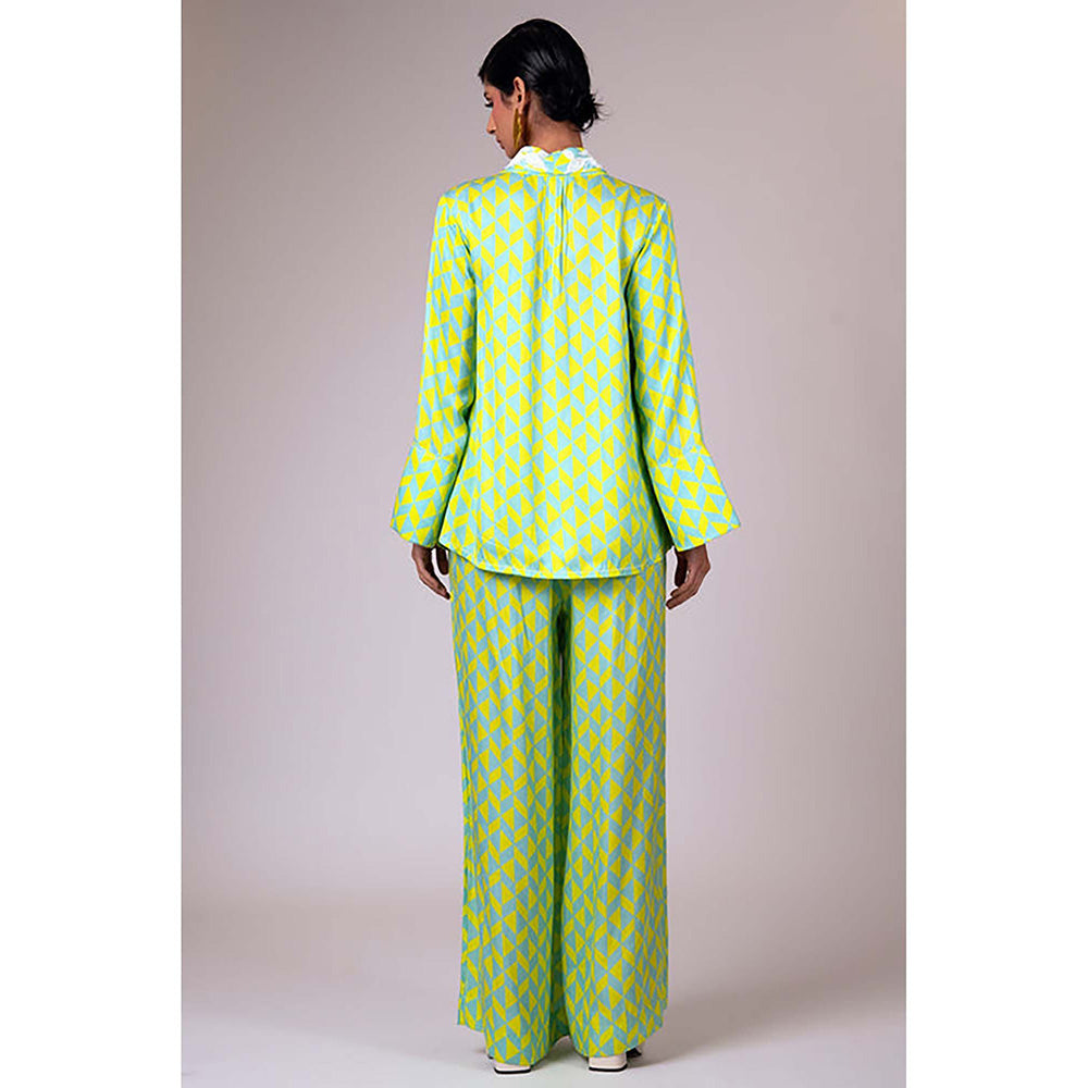 MADDER MUCH Multi-Color Modal V-Neck Printed Top With Pant