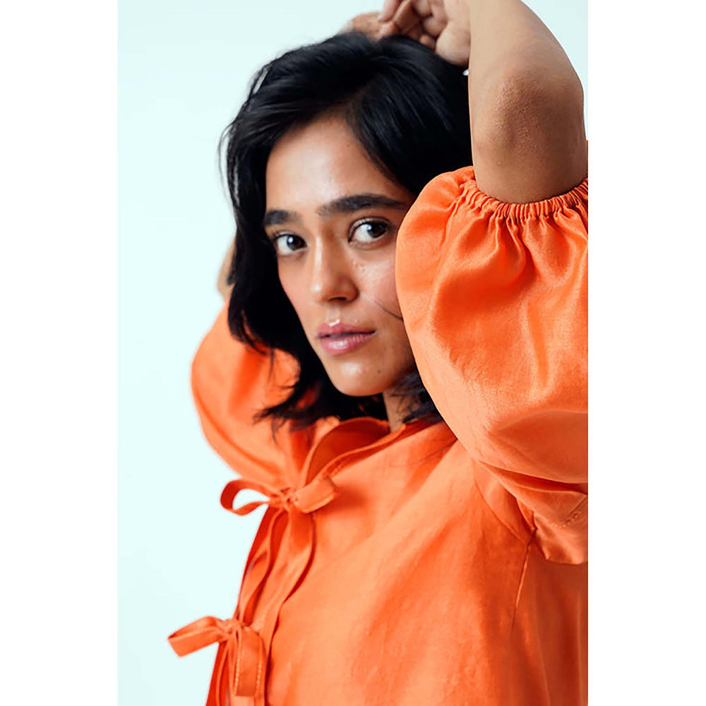 MADDER MUCH Multi-Color Cotton Tie Up Neck Solid/Plain Top With Slip And Pant