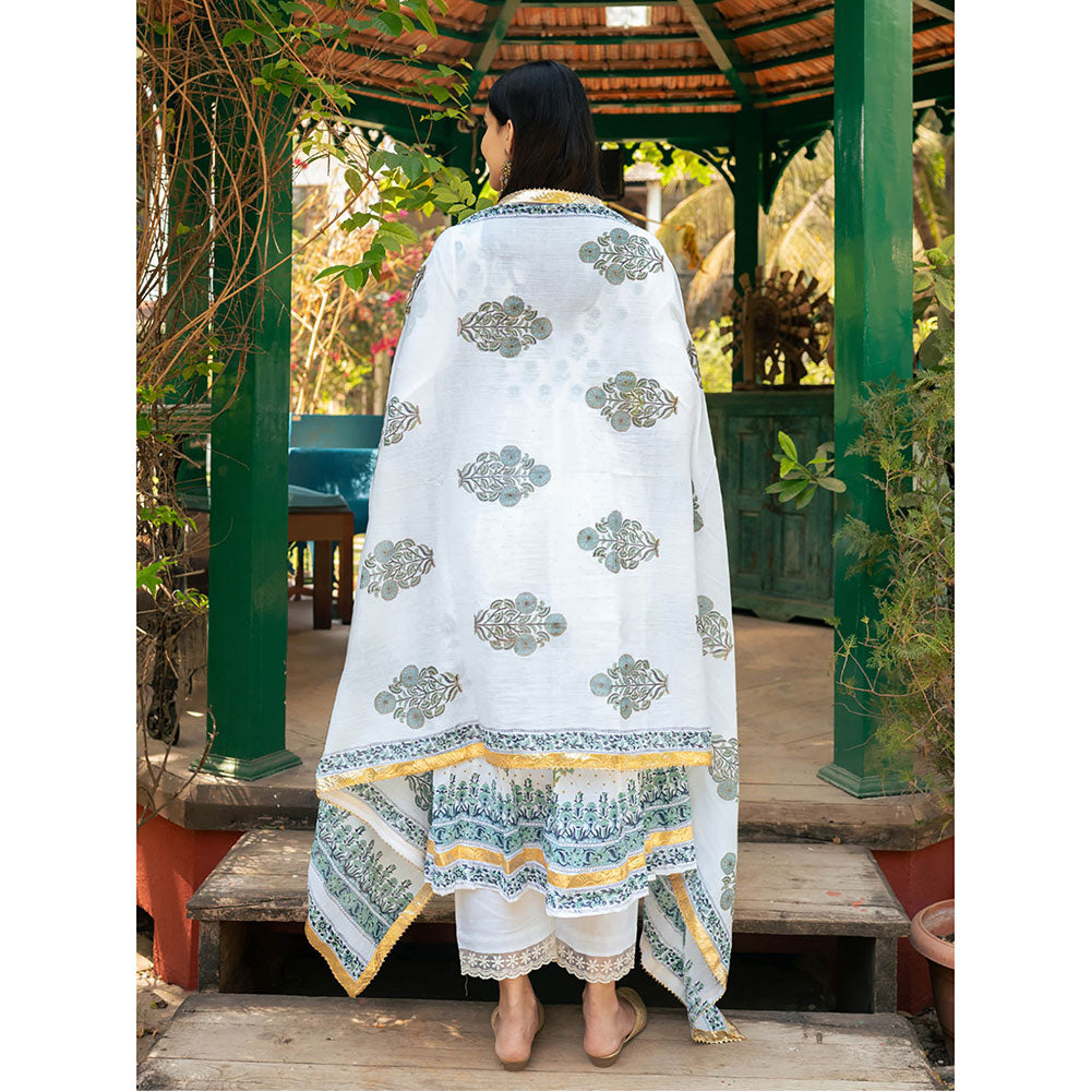 Maison Shefali Mughal White Boota Kurta with Pant and Dupatta (Set of 3)