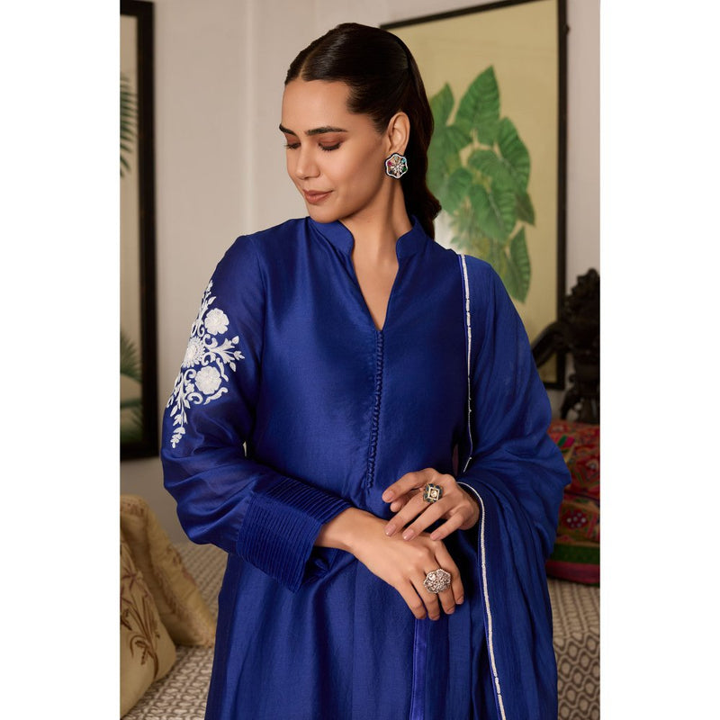 MEESA Blue Embroidered Chanderi Silk Kurta with Pant and Dupatta (Set of 3)