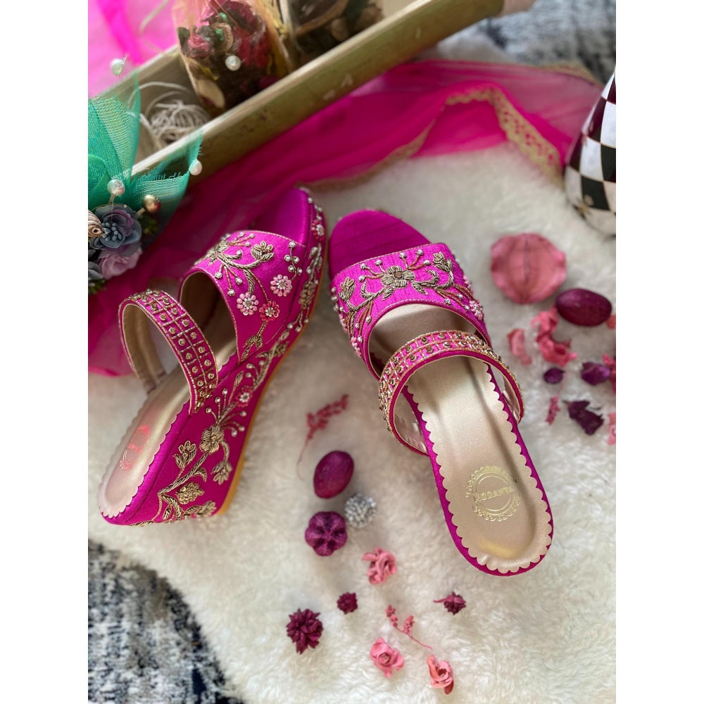 Modanta Fuchsia Pink Wedges