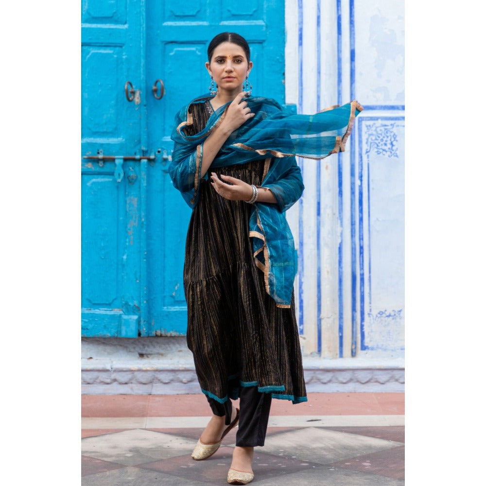 Myaara Raatraani Anarkali Set (Set of 3)